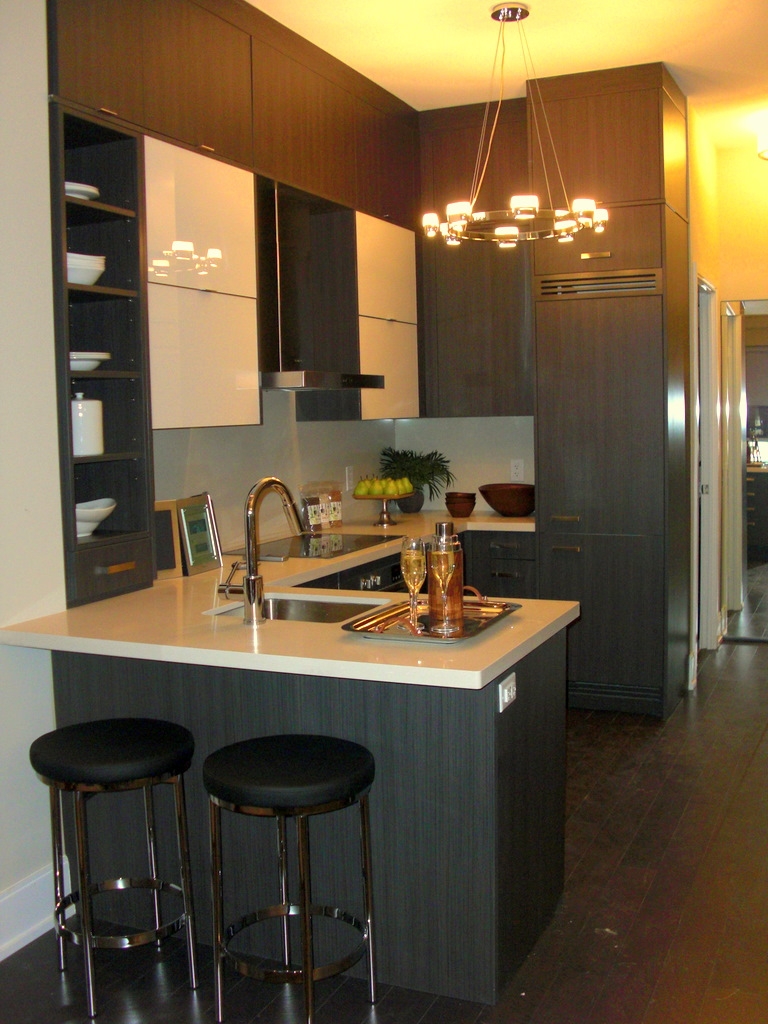 Reve Condos Kitchen Toronto, Canada