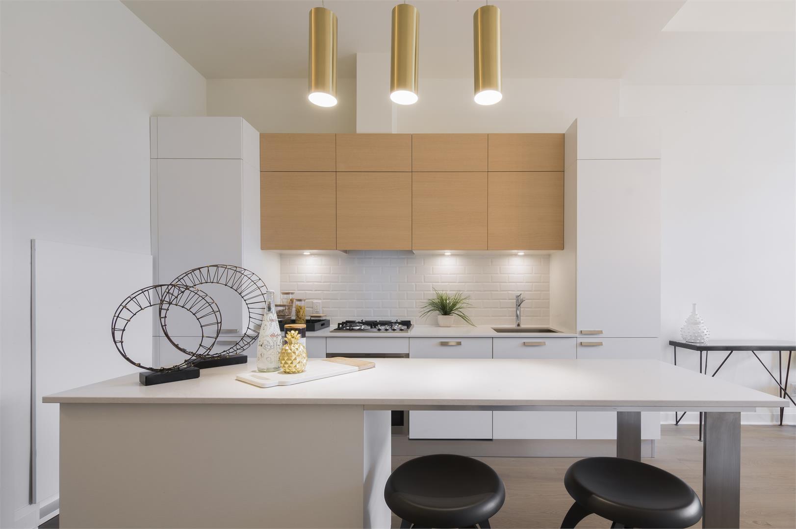 Arch Lofts Condos Dinning Area Toronto, Canada