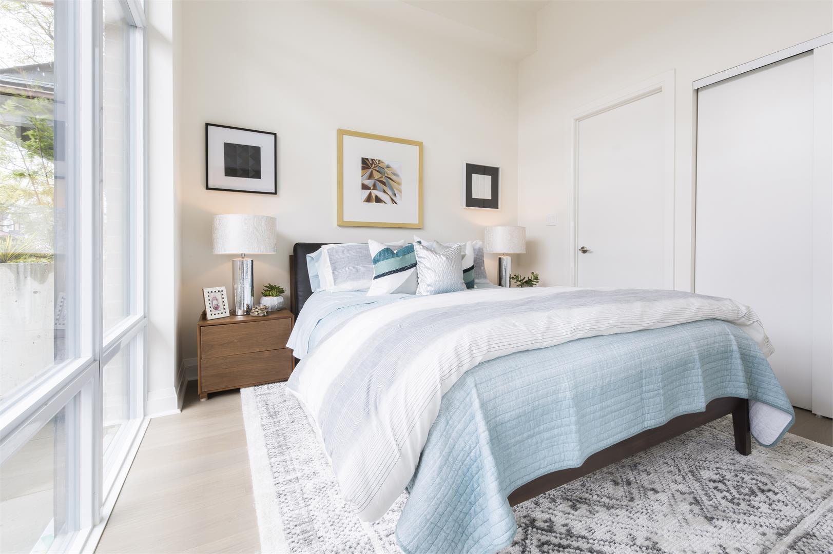 Arch Lofts Condos Bedroom Toronto, Canada