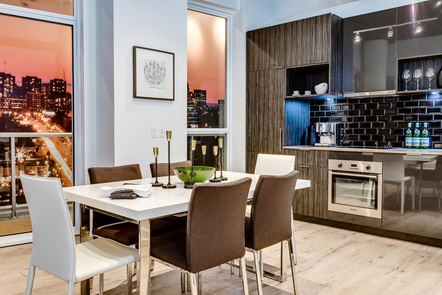 The Colours Condos Kitchen Toronto, Canada