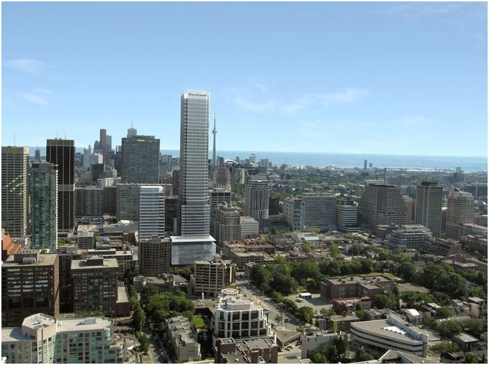 Four Seasons Condos Street View Toronto, Canada