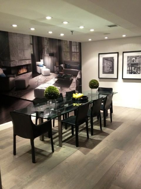 36 Hazelton Condos Dinning Toronto, Canada
