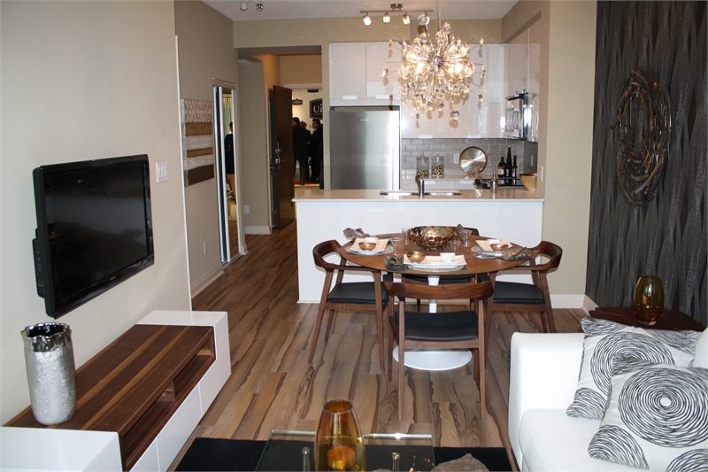 Crystal 2 Condos Living Area Toronto, Canada