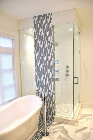 Fairground Lofts Condos Bathroom Toronto, Canada