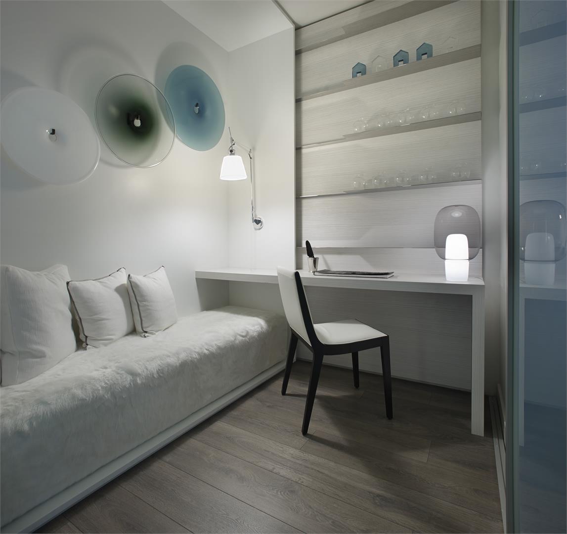 Rendering of Nautique Lakefront Residences suite den with study desk
