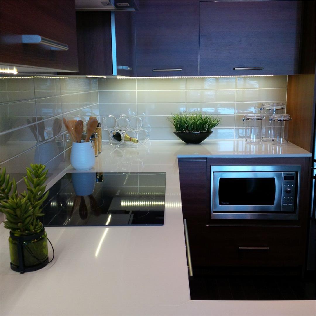 Hunt Club Terrace Condos Kitchen Toronto, Canada