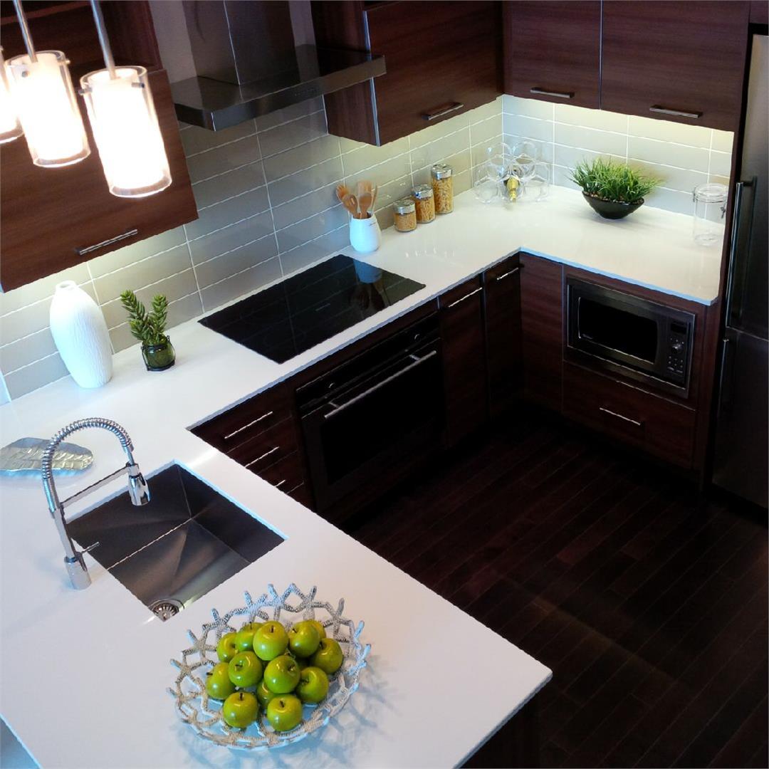 Hunt Club Terrace Condos Kitchen Space Toronto, Canada