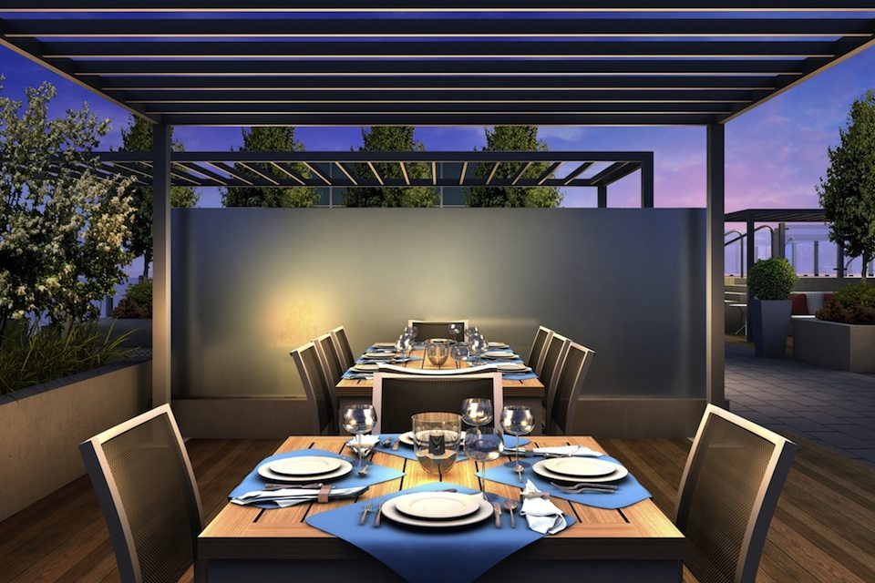 Rise Condos Terrace Dinning Toronto, Canada
