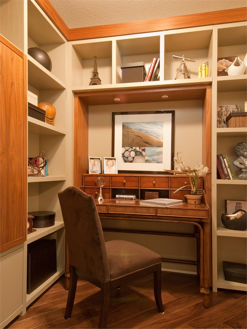 Stonebrook Condominiums Study Room Toronto, Canada