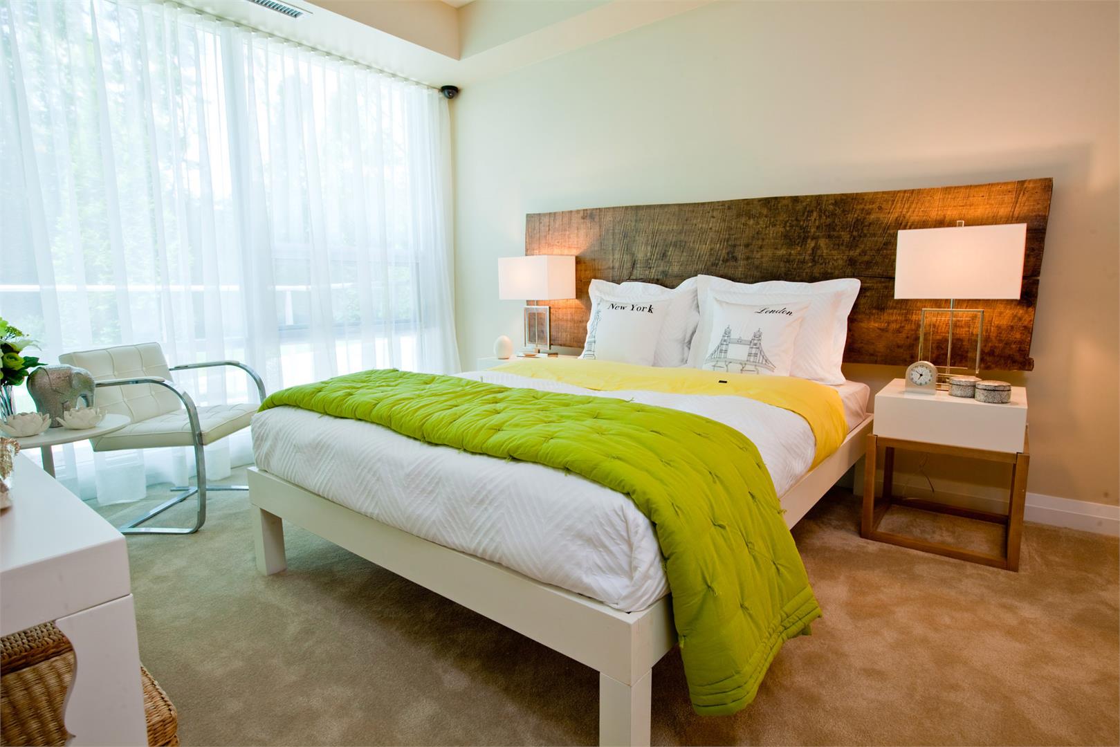 Stonebrook Condominiums Bedroom Toronto, Canada