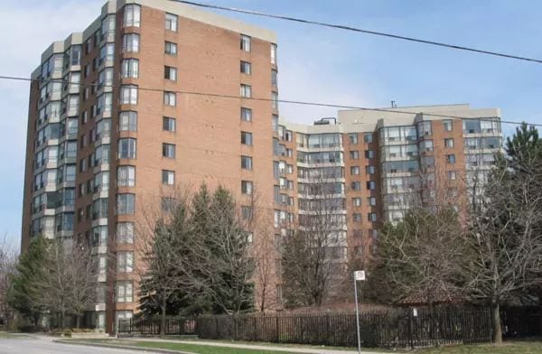 Exterior image of Galleria Apartments in Toronto