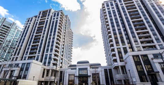 Exterior image of the Avonshire in Toronto