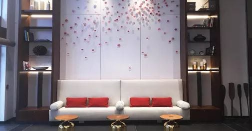 Exterior image of theCosmopolitan in Toronto