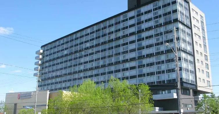 Exterior image of the Flagcrest in Toronto