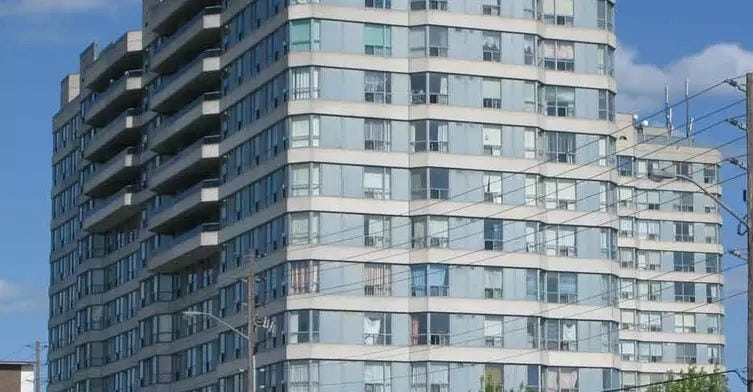 Exterior image of the Lawrence Birchmount Centre Homes in Toronto