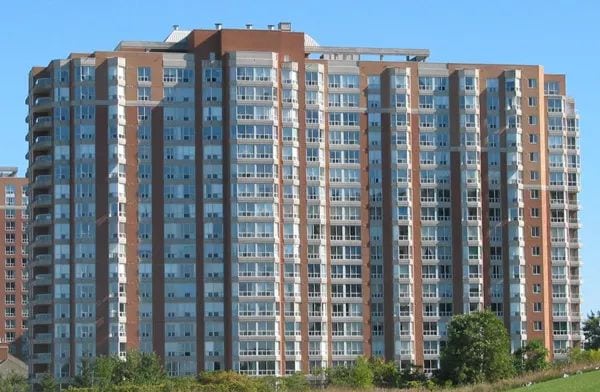 Exterior image of the Mayfair by the Green in Toronto