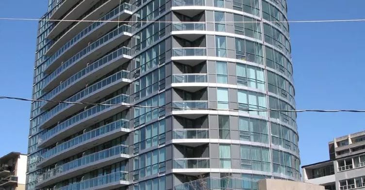 Exterior image of the Minto Roehampton in Toronto