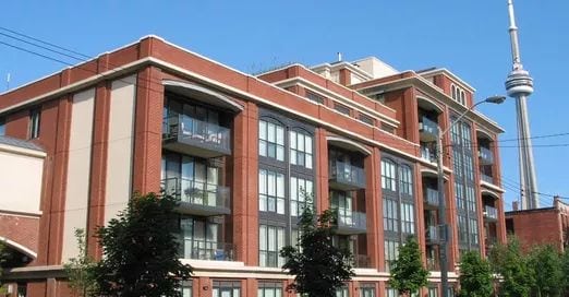 Exterior image of the Phoebe 2 in Toronto