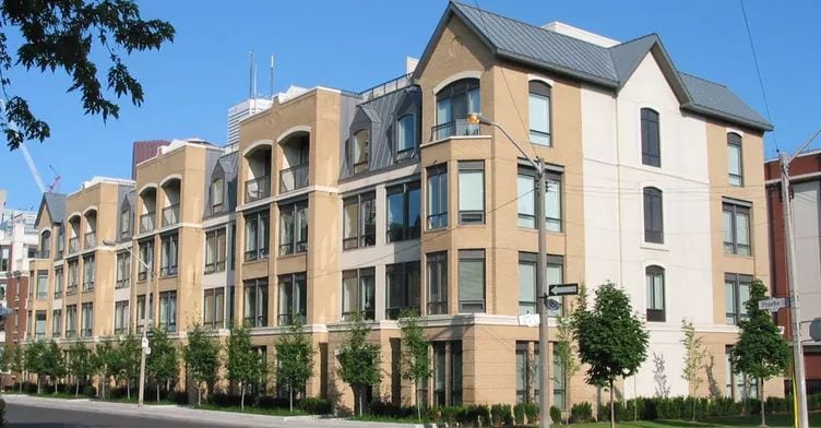 Exterior image of the Phoebe 1 in Toronto