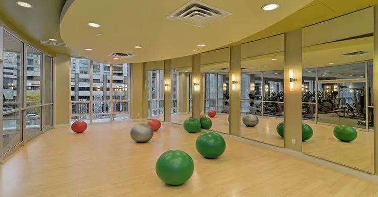 Exterior image of the Residences of College Park South Tower Condos in Toronto
