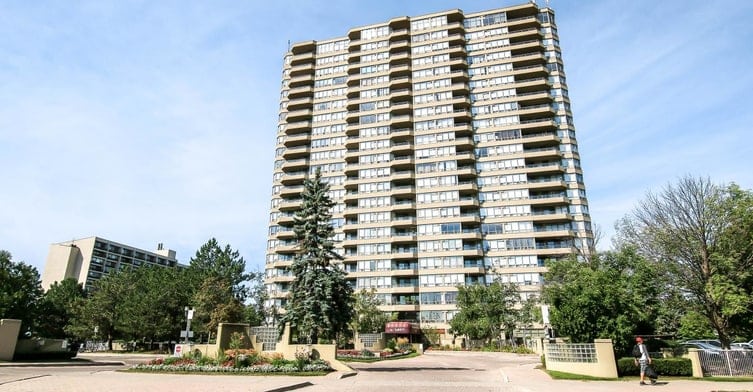Exterior image of the Savoy in Toronto