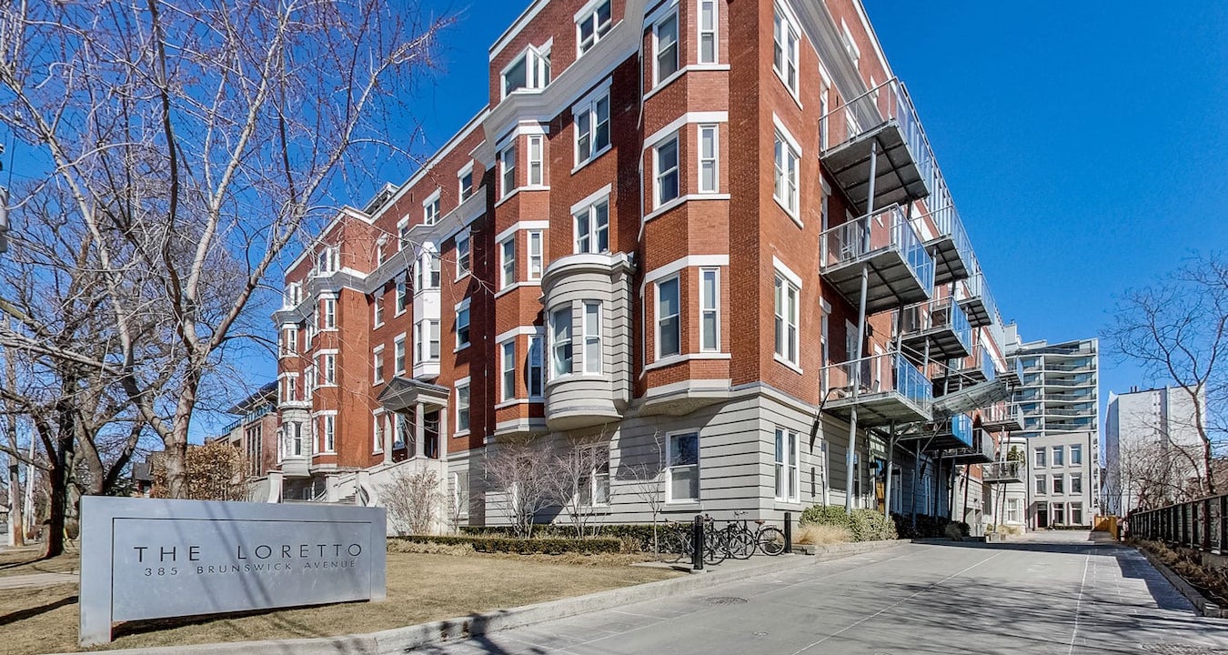 The Loretto Condos and Towns Building Exterior