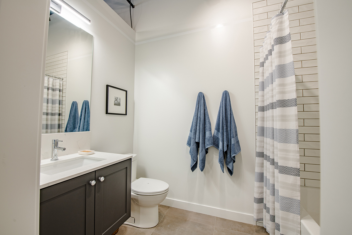 Thompson bath suite Interior rendering of The Annex Condos in Calgary.