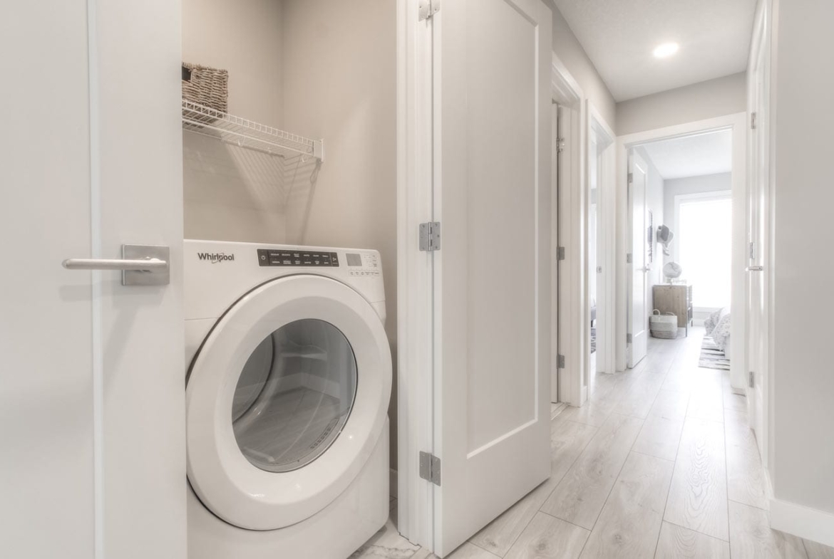 Huxley West Belvedere interior 20