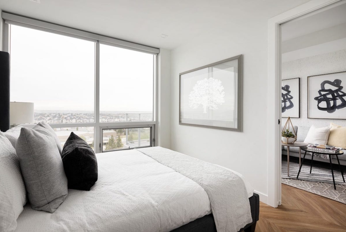 Gateway at West District Condos image interior 3