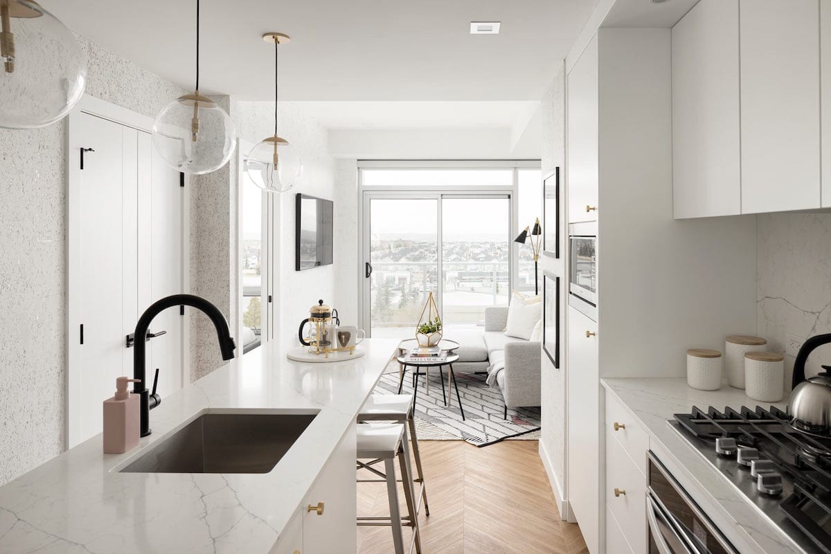 Gateway at West District Condos image interior 5