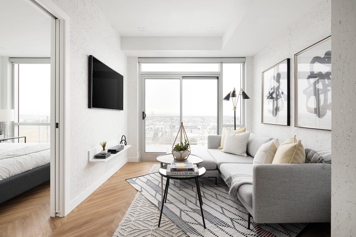 Gateway at West District Condos image interior 6