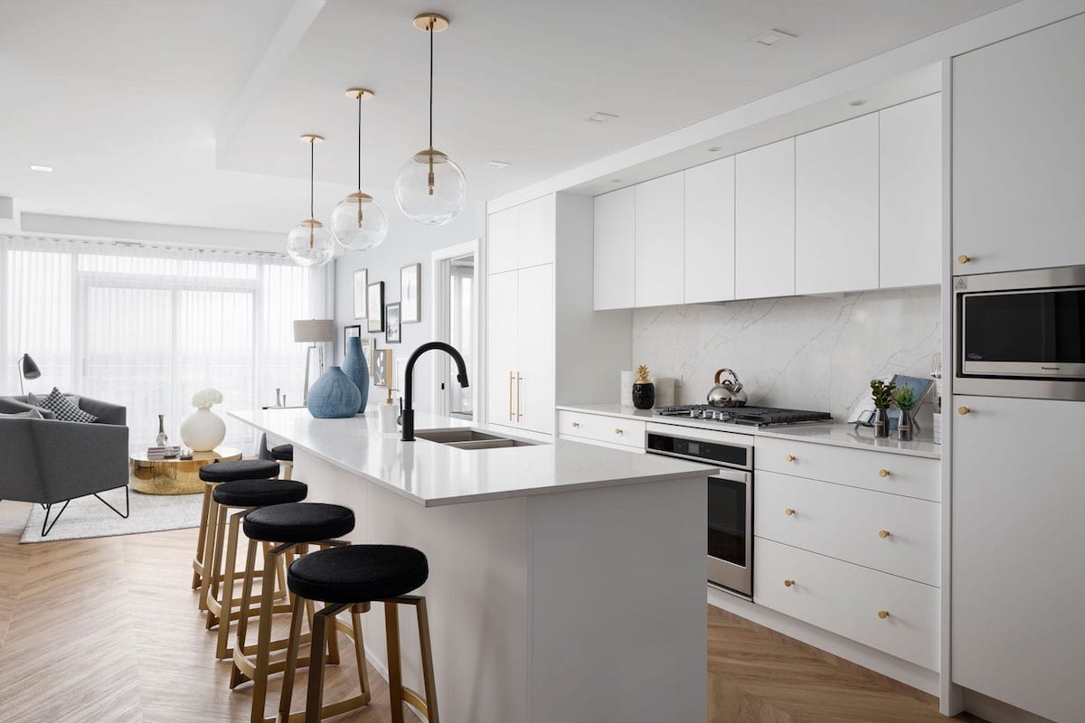 Gateway at West District Condos image interior 7