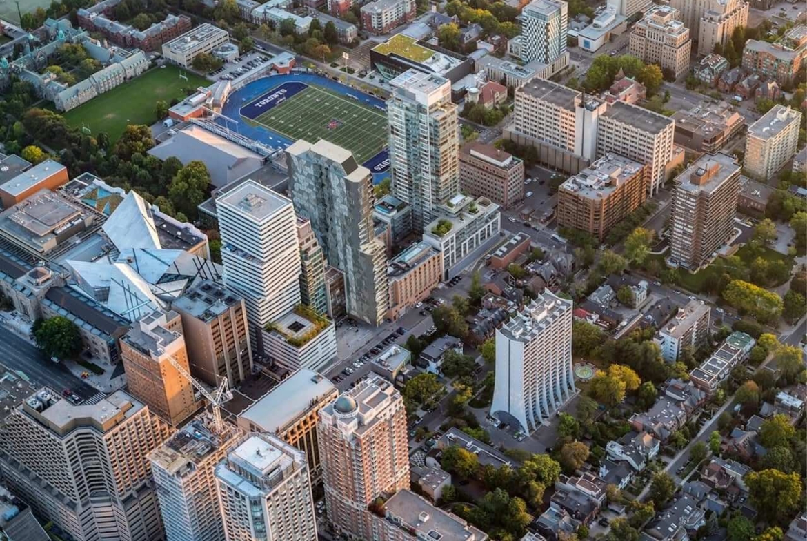Rendering of 210 Bloor West Condos aerial