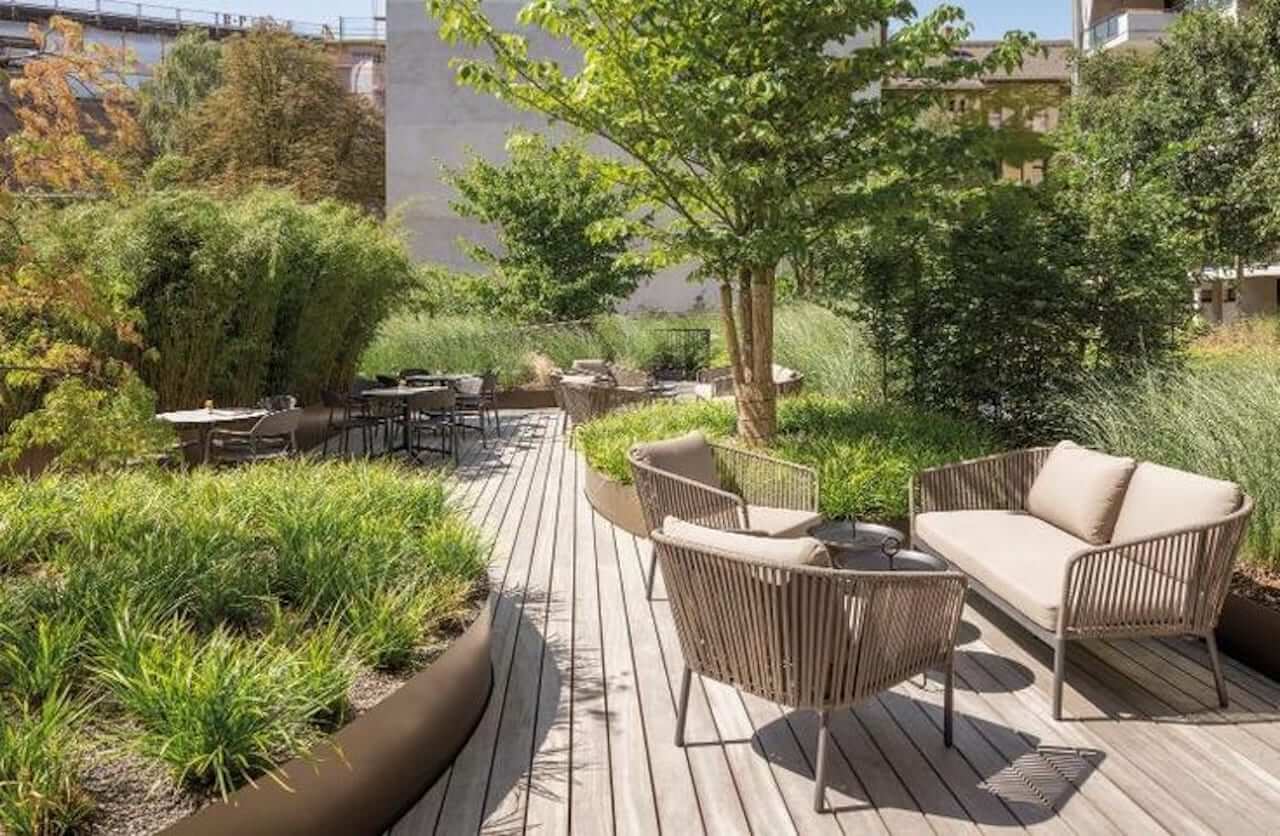 Rendering of The Aristocrat Condos exterior courtyard